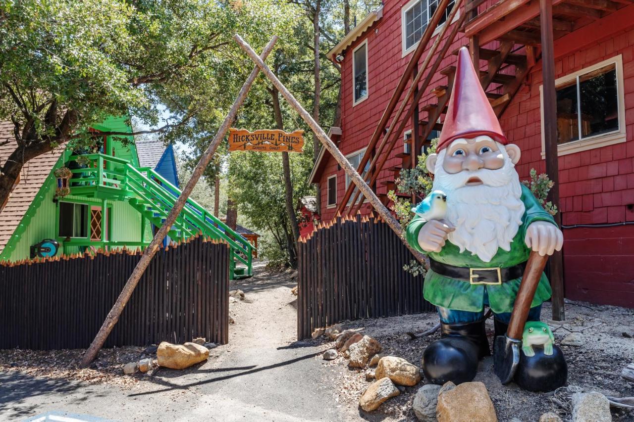 Hicksville Pines Chalets & Motel Idyllwild Exterior foto